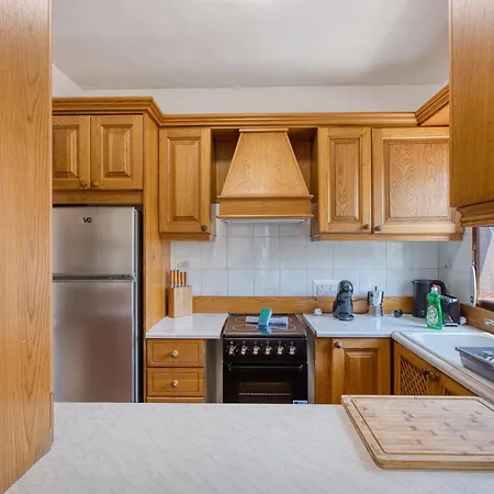 Apartment Two Bedroom With Balcony In Swieqi Is-Swieqi